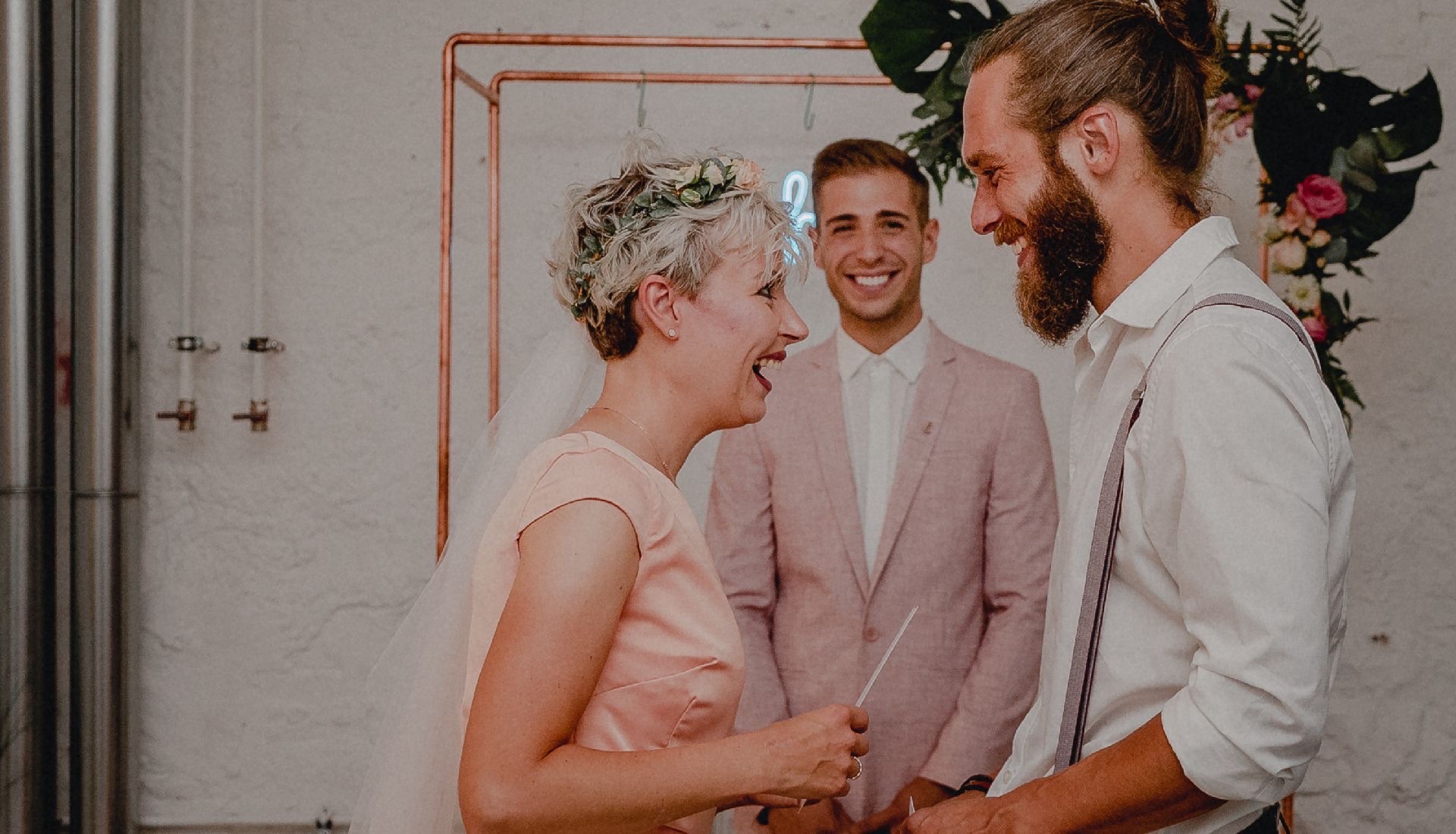 Stefany Weddings Freier Traureder in Nürnberg